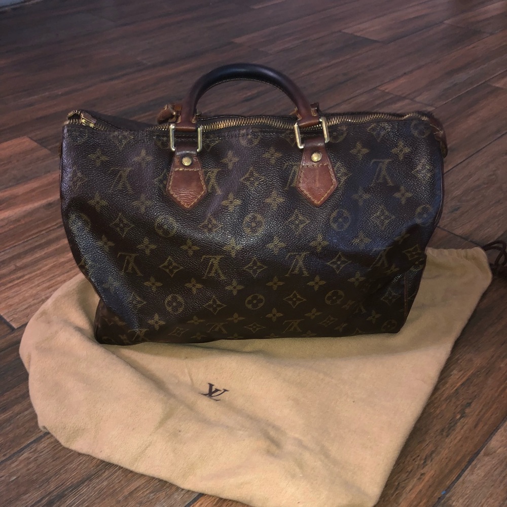 Louis Vuitton doctors speedy bag